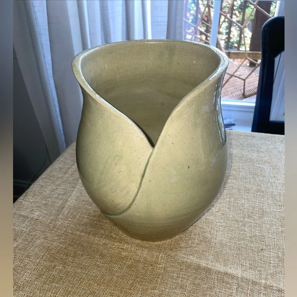 Vintage Art Pottery Ceramic Handmade Vase Signed